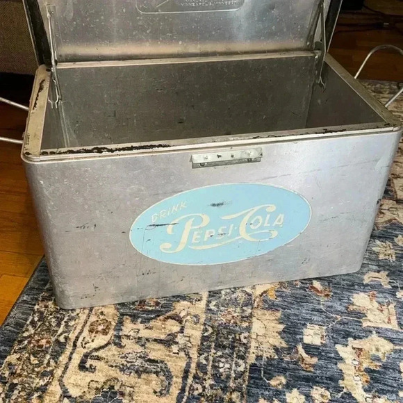 VINTAGE 1950’s ICONIC Cronstroms Pepsi Cola Logo Cooler Aluminum Ice Box Chest - Picture 1 of 16